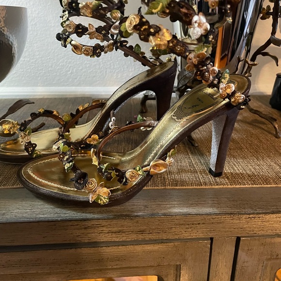 Rene Caovilla Black and Gold Floral Heels - Picture 2 of 7